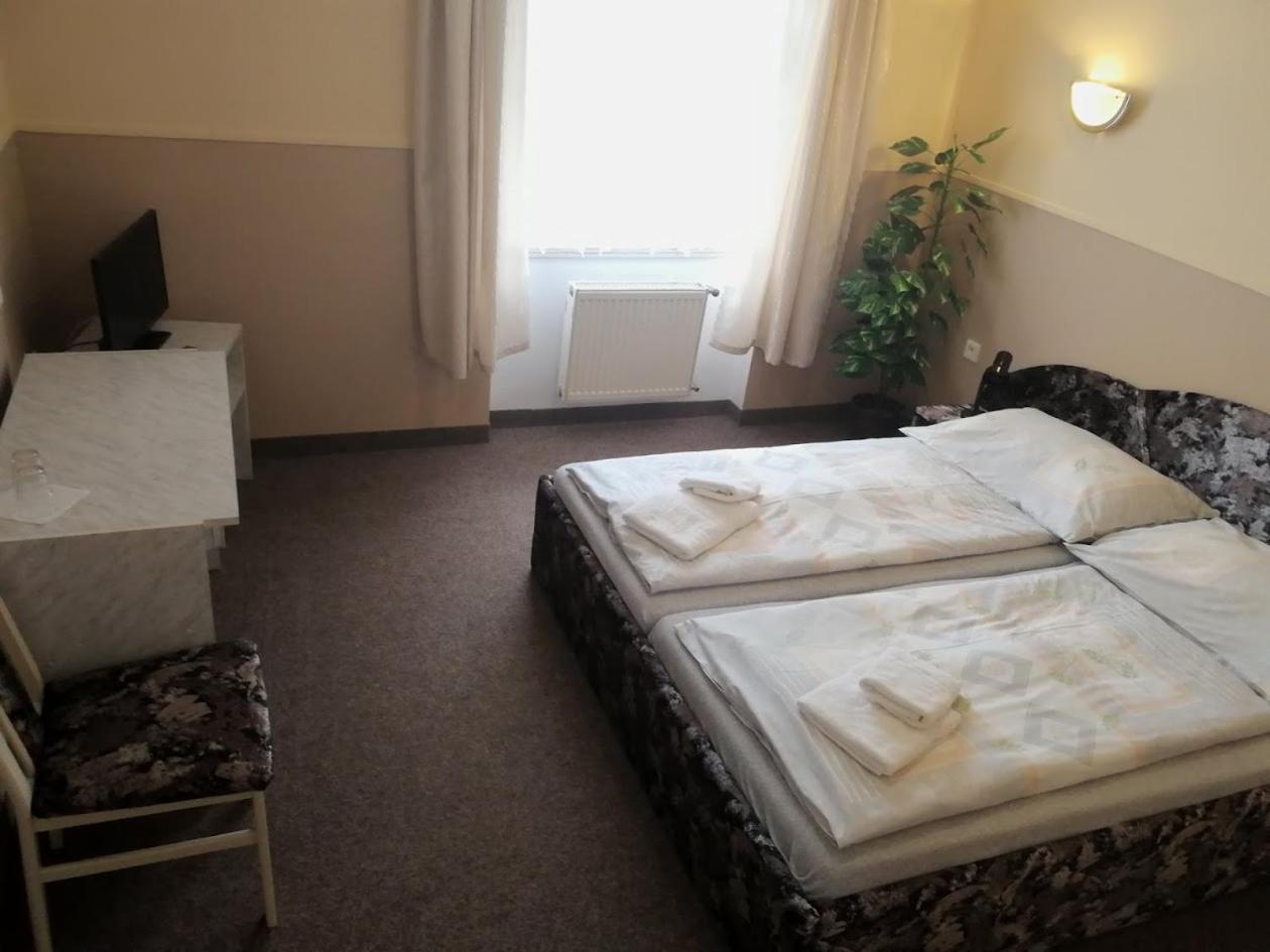 פראג Hotel Wertheim מראה חיצוני תמונה